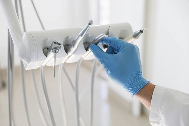 Professional Emergency Dentist technician working in Hanceville, AL